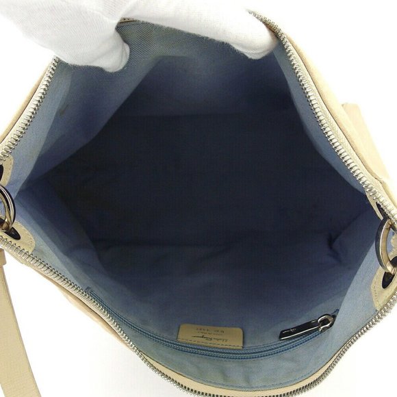 Authentic Salvatore Ferragamo Shoulder bag one shoulder bag USED - Picture 5 of 11